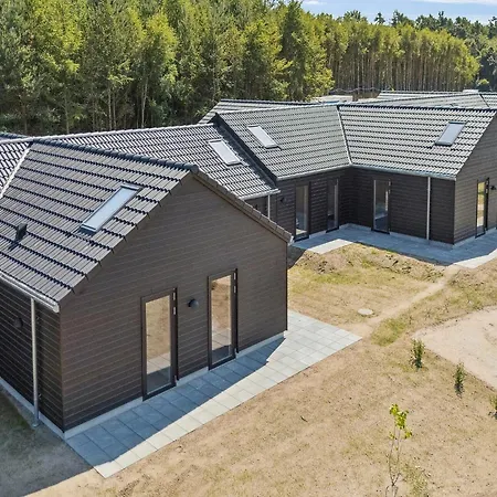 Gorgeous In Glesborg With Sauna Vakantiehuis Fjellerup