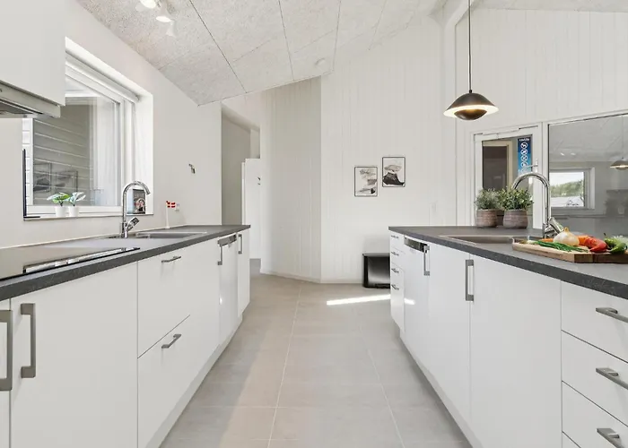 Gorgeous In Glesborg With Sauna